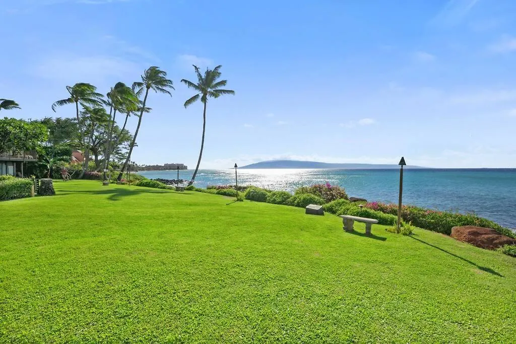 Holiday home Coral Cove-Poolside Condo And Panoramic Ocean View Kahana United States