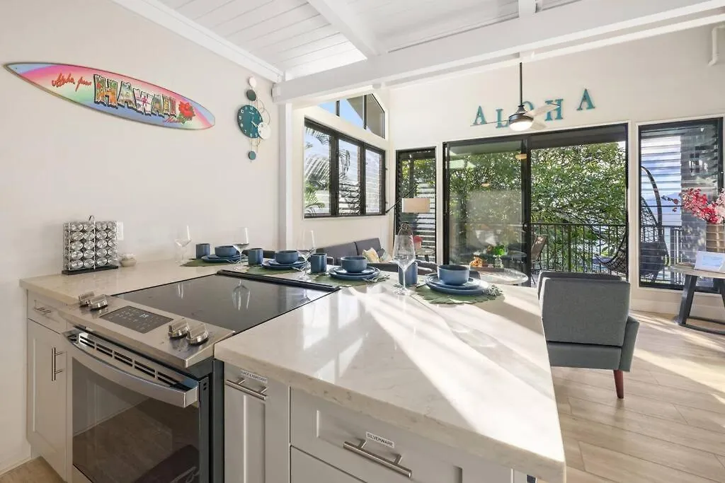Coral Cove-Poolside Condo And Panoramic Ocean View Kahana