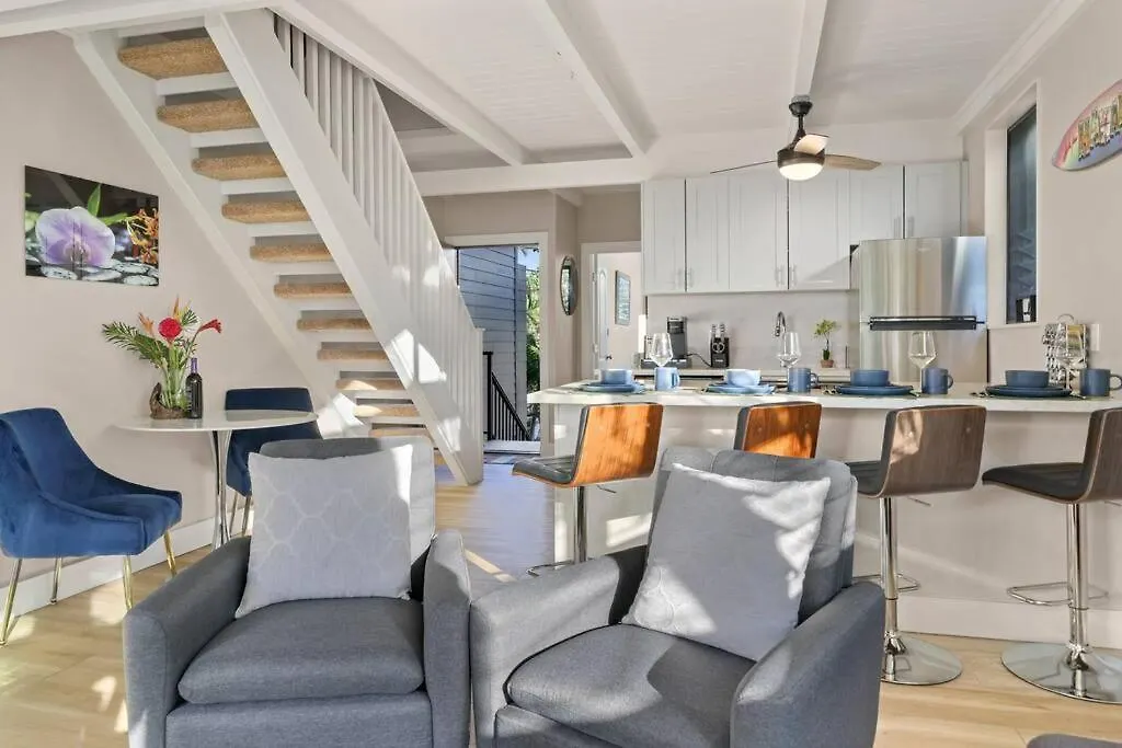 Coral Cove-Poolside Condo And Panoramic Ocean View Kahana