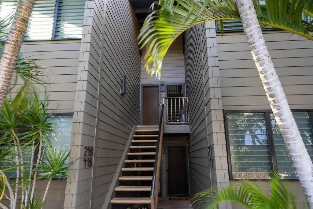 Coral Cove-Poolside Condo And Panoramic Ocean View Kahana Holiday home